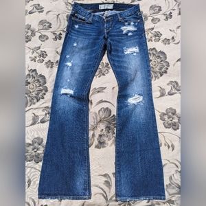 Abercrombie & Fitch, EMMA, W 26, L 33 Distressed Jean Dark Contoured Light Wash